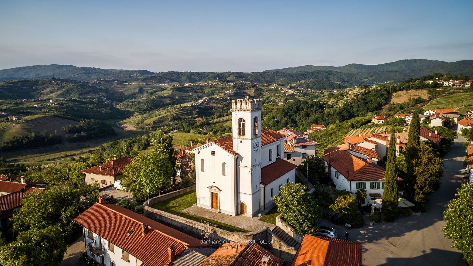 Župnijska cerkev sv. Nikolaja, Gornje Cerovo