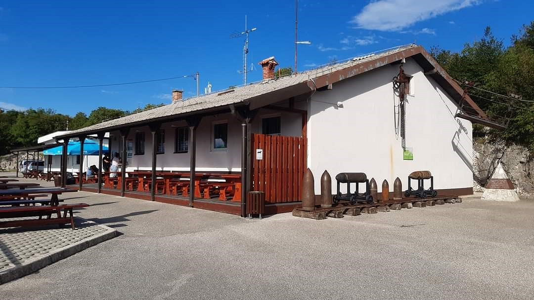 RIFUGIO E MUSEO SUL SABOTINO