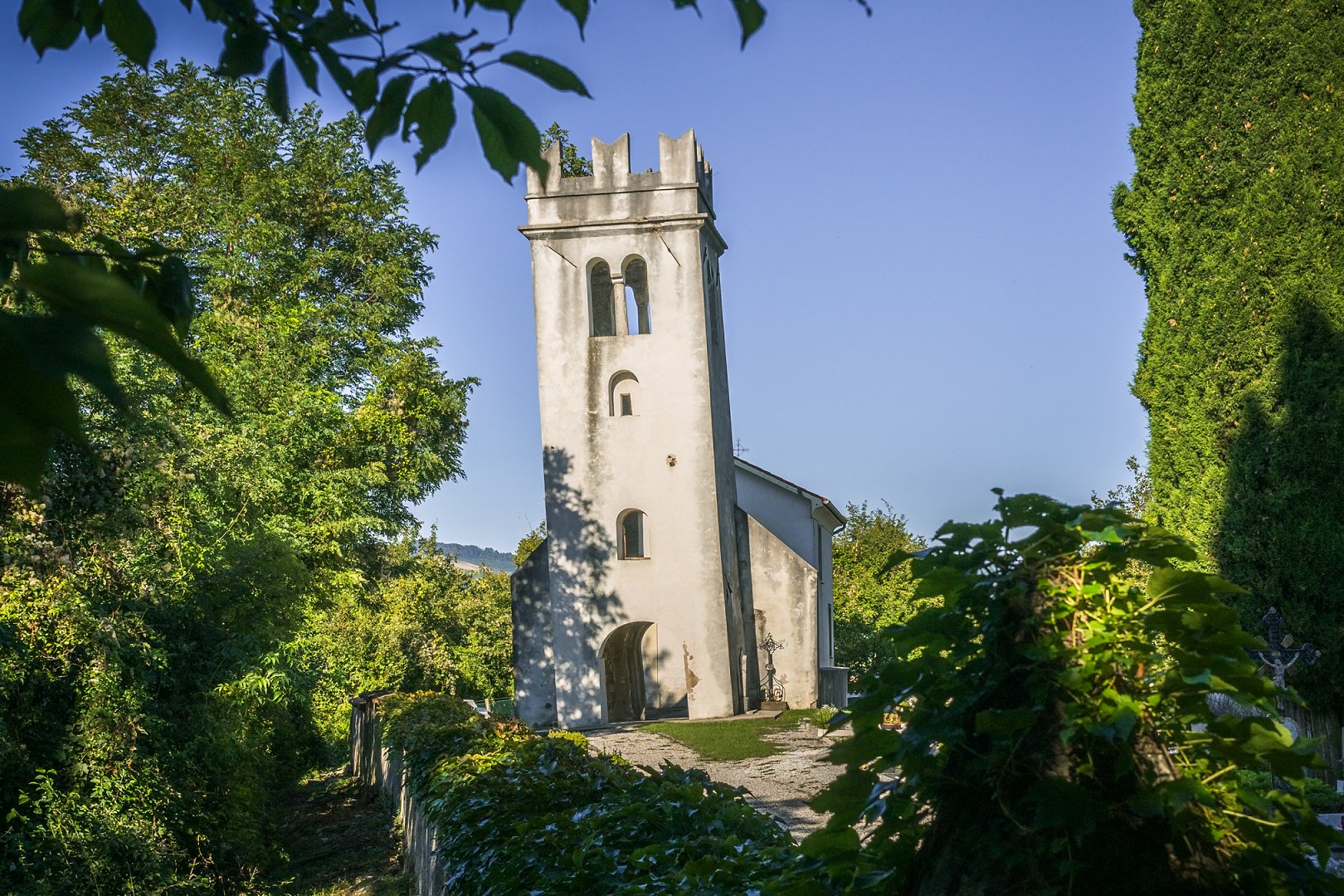 Church of the Holy Spirit on the Lake, Fojana