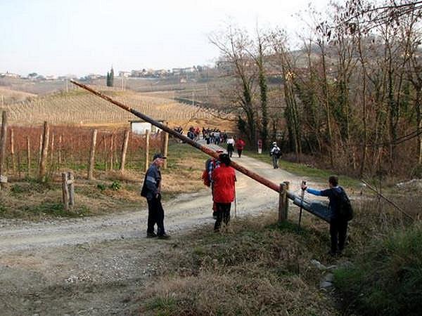 16. Pohod ob meji brez meje